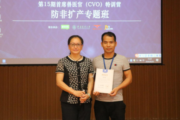 云牧王：不走云南国鸡寻常路，700万只壮鸡品牌化丨国鸡侣行