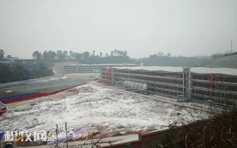 四川自贡首个标准化楼房育肥场，正邦10万头生猪产业一体化项目正式投产