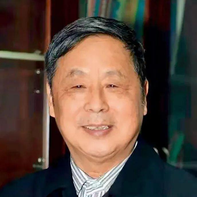 牢牢端住中国人自己的饭碗！印遇龙、侯水生、桂建芳等9位院士为“攥紧中国种子”发声