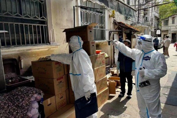 哄抬物价？！外卖小哥代购20个鸡蛋6桶泡面索要900元，某商户鸭肉售价爆增437%！