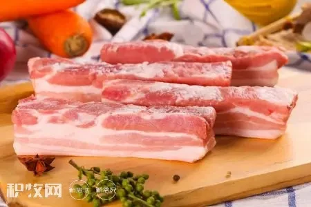 国家发改委：猪肉价格进入过度上涨二级预警区间，本周将投放今年第4批中央猪肉储备