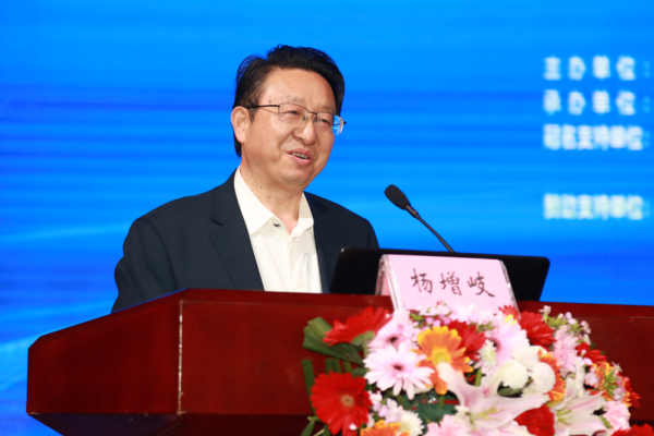 院士分享非瘟疫苗最新研究进展，中国西部猪病论坛提升西部生猪产区核心竞争力