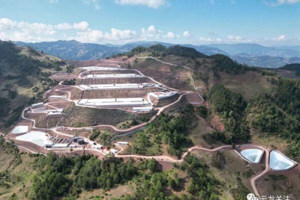 可存栏种猪1.8万头，云南省最大单产种猪基地在大理州云龙县建成投产