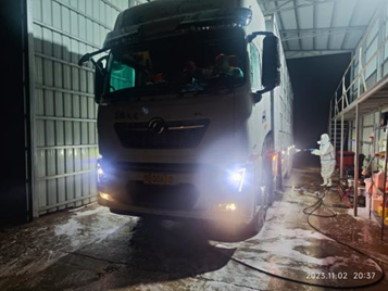 越秀农牧:封开首批引种8675头,猪只安全到“家”!