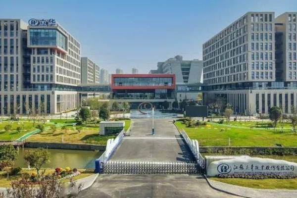 立华股份：完全成本降至7.4元/斤，2024年生猪出栏预计超120万头