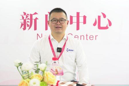 曲向阳:市场内卷，部分低品质圆环疫苗对后期育肥猪保护远远不够！默沙东动物保健预计今年11月发布圆支联苗新品，海外已畅销超六亿头份