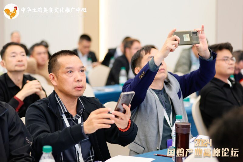 布氏球虫阳性率34.2%!“4+2”全面保护,正典鸡球虫病二价活疫苗隆重发布!