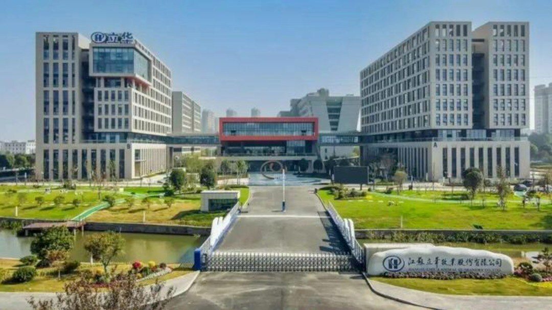 发改委预计蛋鸡将亏36.71元/只！土鸡价跌入“5”字头，又有饲料发布涨价通知【正典生物·禽听要闻】