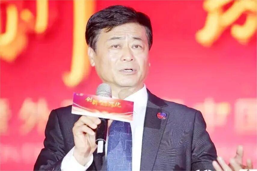 温氏、海大、京基、中粮、广垦等百余家规模猪企参与，新猪派峰会历届大咖……| 2025新猪派峰会