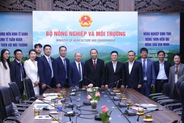 数影科技再访越南深化智慧畜牧合作，产学研用共筑中国-东盟产业新未来